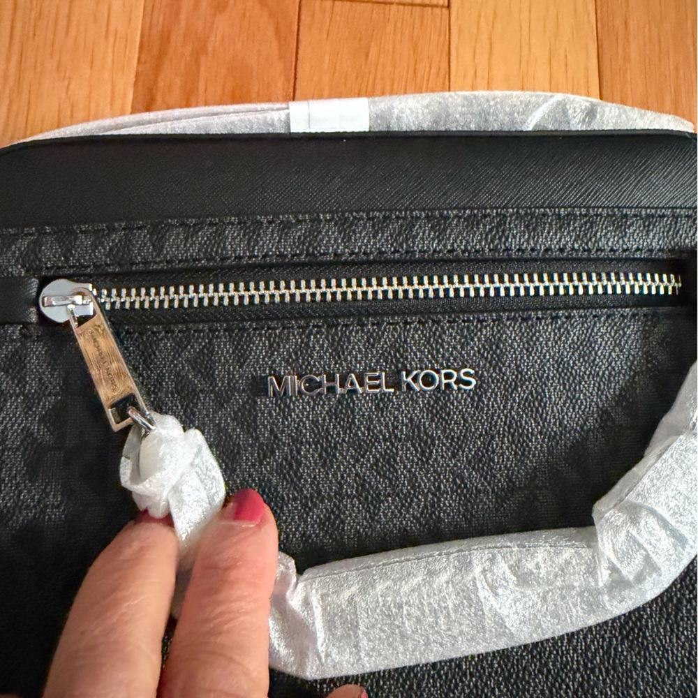 Michael Michael Kors Large Jet Set Leather Chain Crossbody Black Bag NWT - Picture 4 of 6